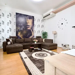 Premium By Hi5 - Vitkovics Budapest